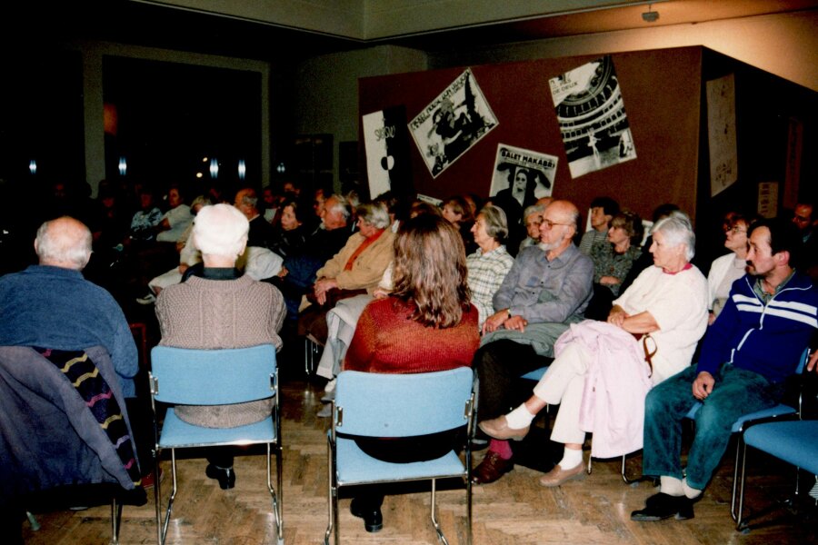 DU1112-7-foto-vernisaz-011.jpeg